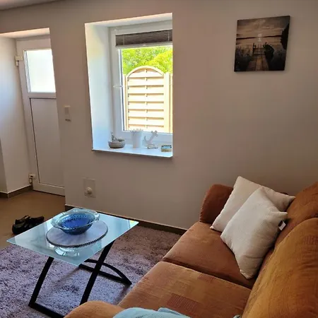 Gulfhof Anelis Lägenhet *