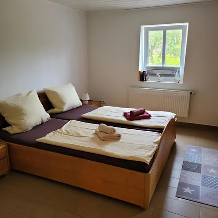 Gulfhof Anelis * Krummhoern